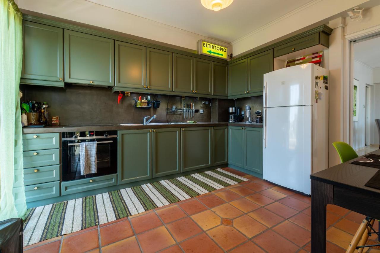 Spacious Apartment In Kavouri Ateny Zewnętrze zdjęcie